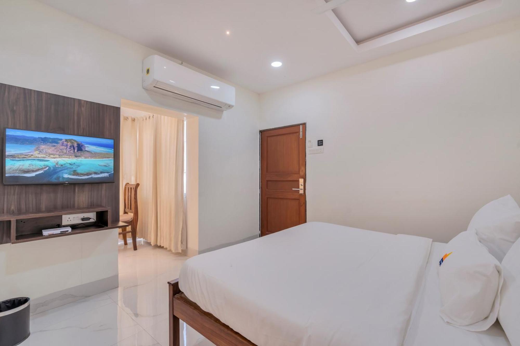 Myspace Hotel Shree Vaibhav Нагпур Экстерьер фото
